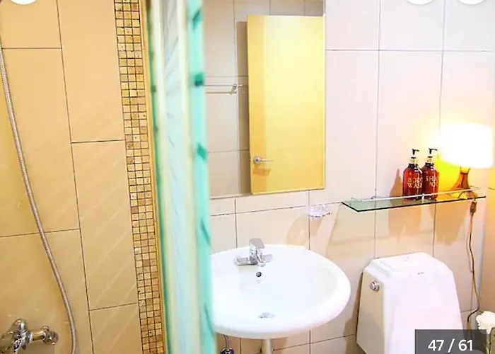 Elevator 5th Floor 4 3bathrooms Gasthof Seoul